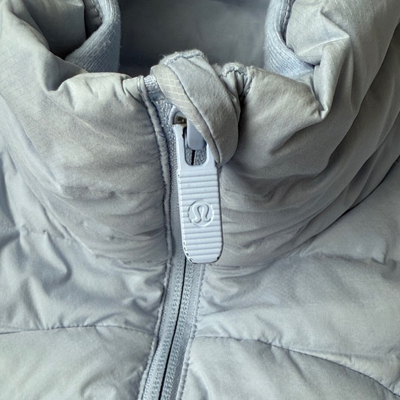 Lululemon Pack It Down Jacket – Blue Linen – Size 10 - Picture 5 of 10